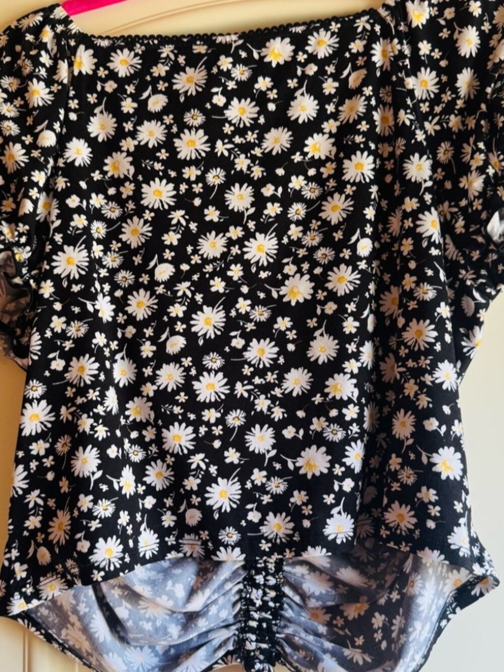 Cropped Top - Picture 2 of 2